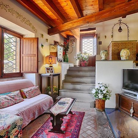 Domus Vini Villa San Giovanni La Punta Room photo