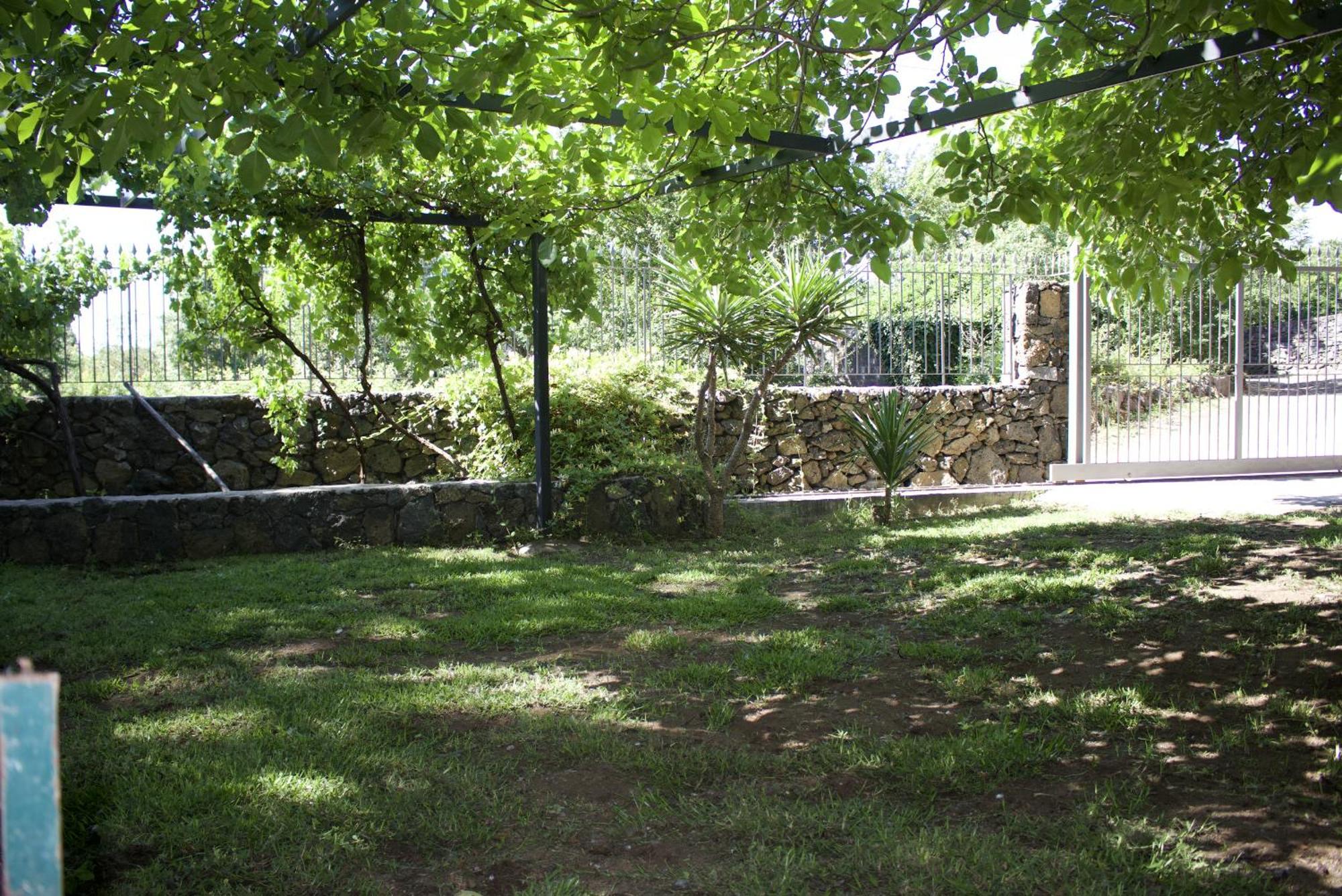Domus Vini Villa San Giovanni La Punta Exterior photo