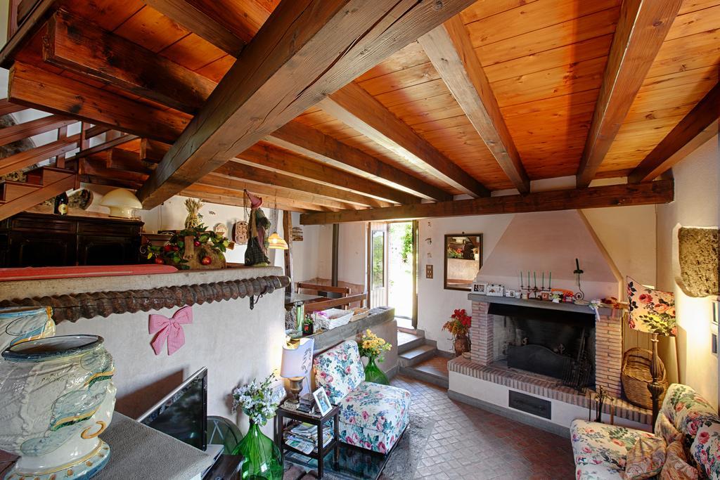 Domus Vini Villa San Giovanni La Punta Room photo